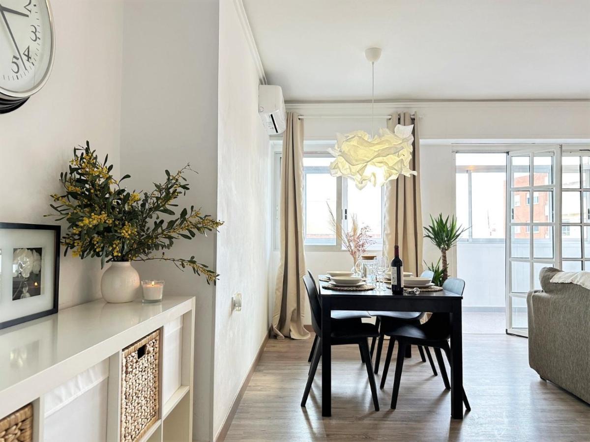 Your Sunny & Spacious Portview Home Valencia Buitenkant foto