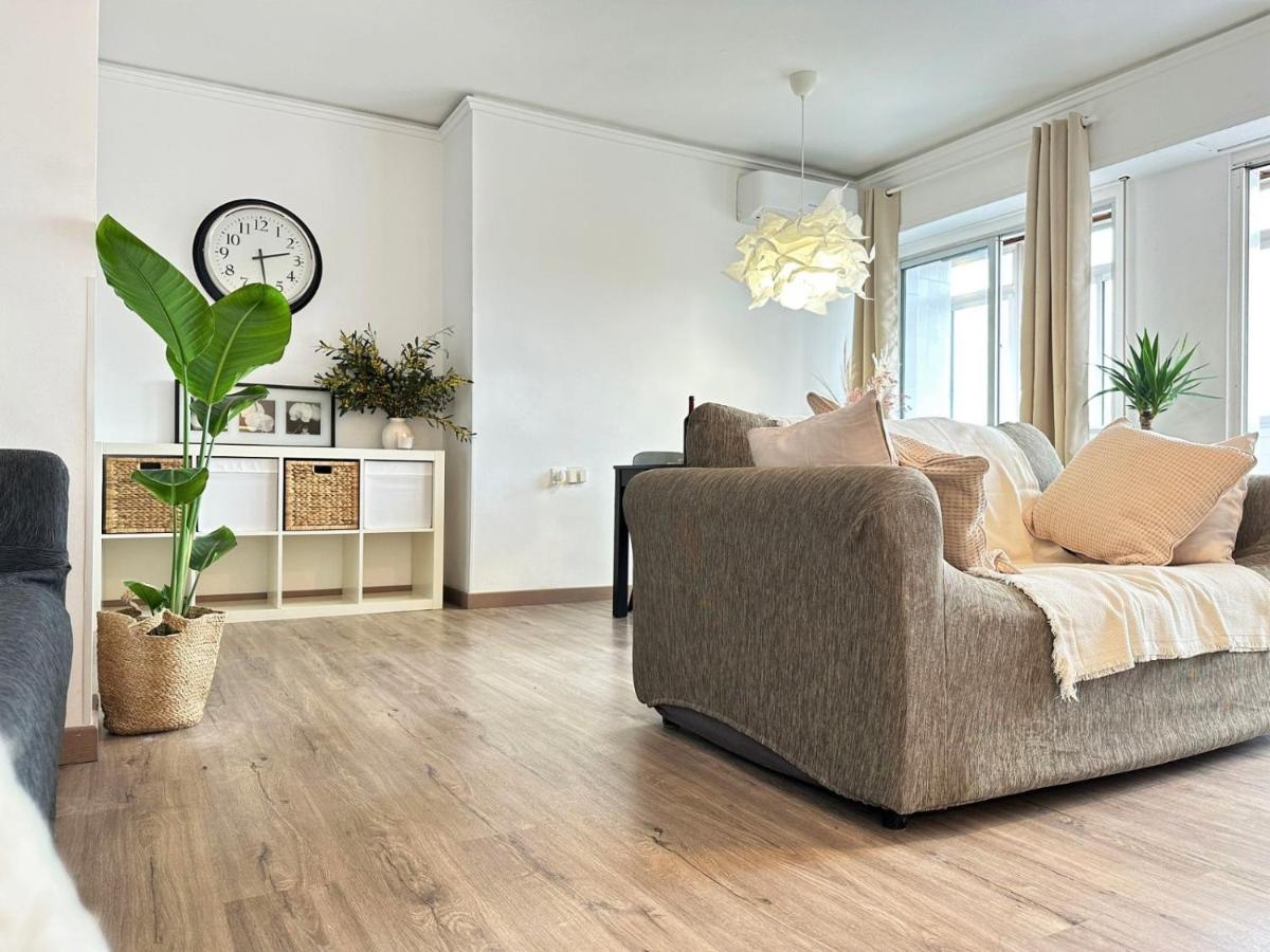 Your Sunny & Spacious Portview Home Valencia Buitenkant foto
